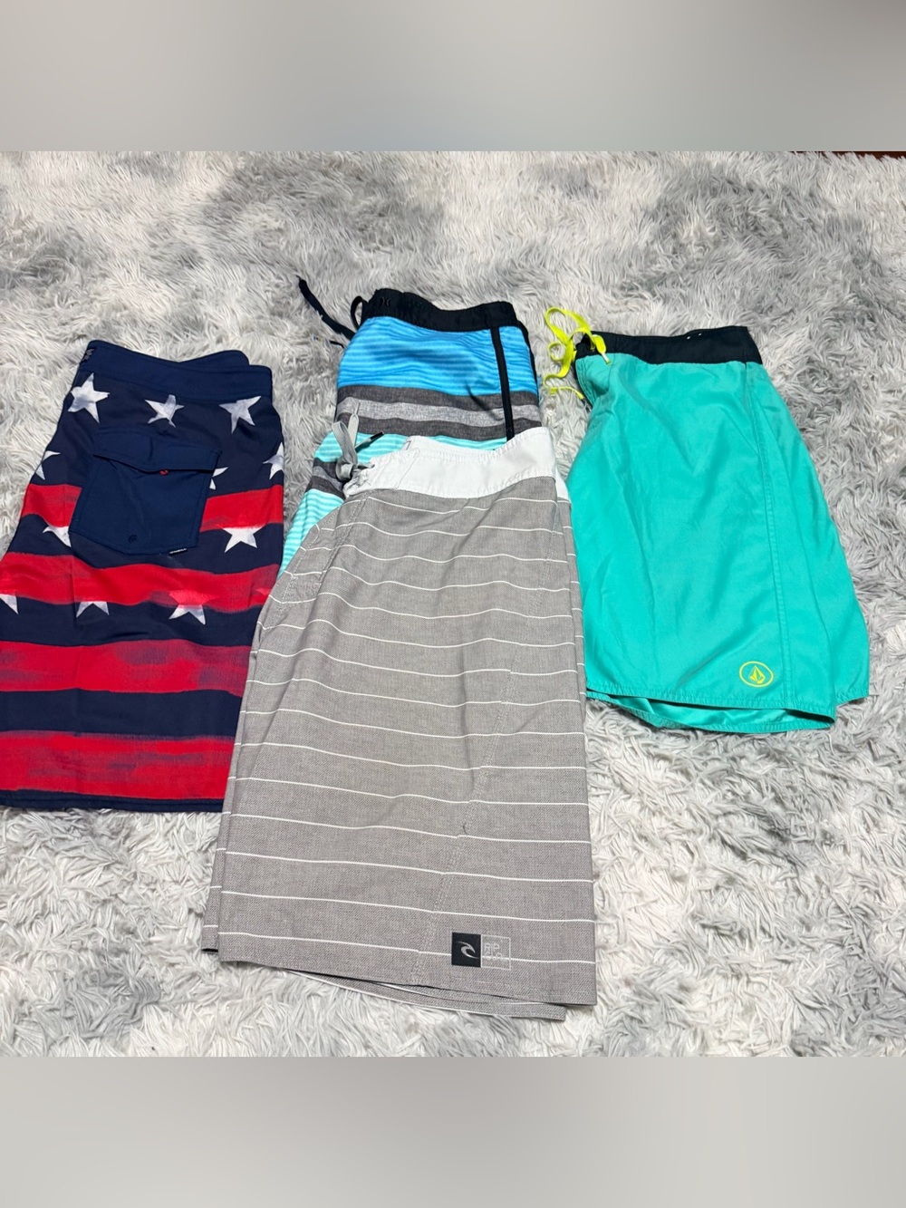 Surf brand Shorts lot